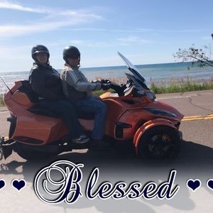 Meet your Posher, Connie